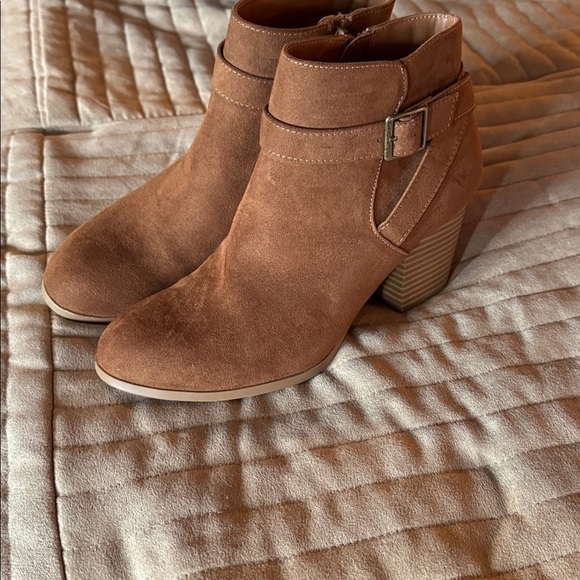 Shoes - Women’s Brown Suede Ankle Boots | Size 6.5 | Block Heel Booties NEW